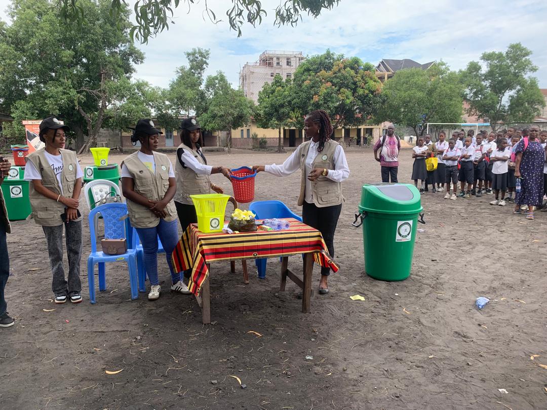 Illustration de la gestion durable des forêts et des terres.
